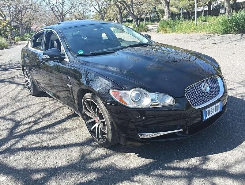 Usata Jaguar XF Premium Luxury 207 CV (152 kW) 2008 Berlina