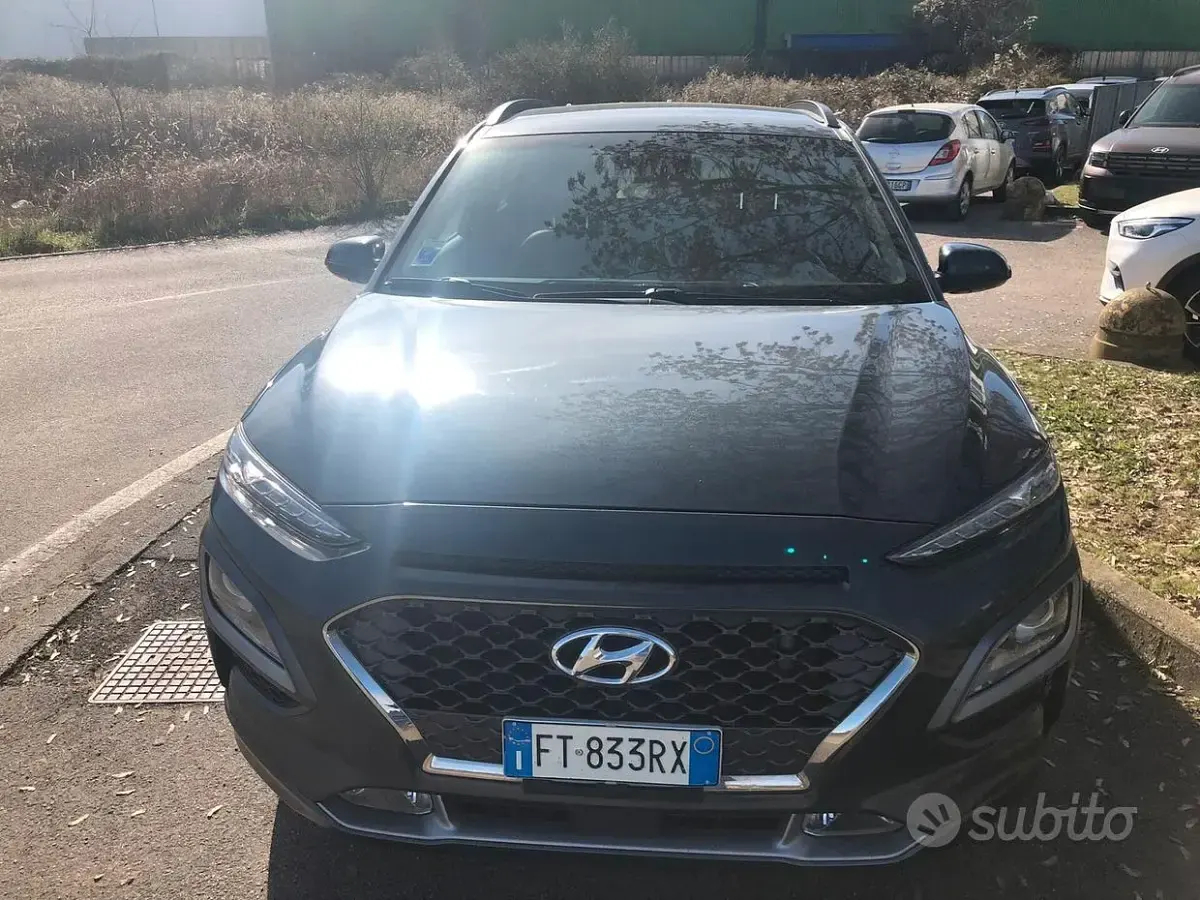 Usata Hyundai Kona Style 116 CV (85 kW) 2019 Grigio SUV