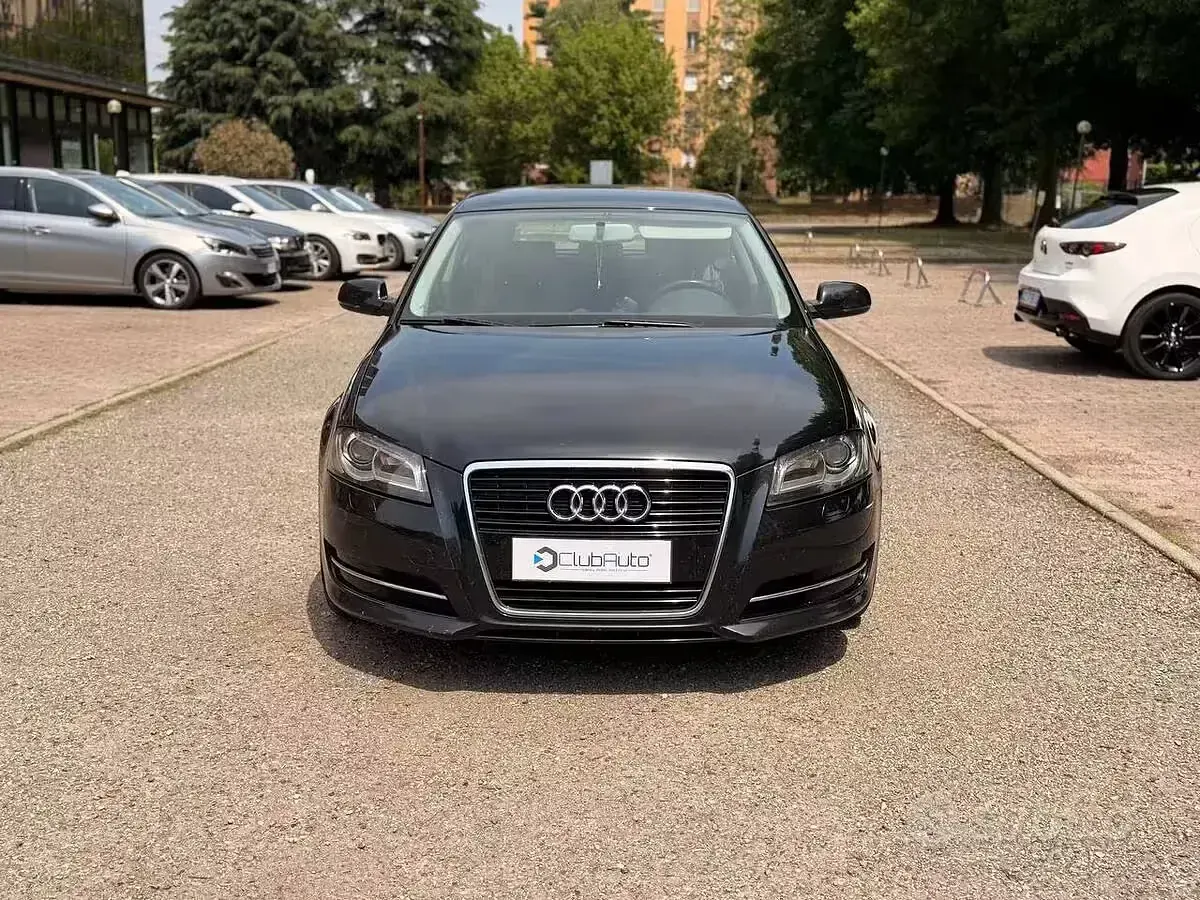 Usata Audi A3 Ambiente 105 CV (77 kW) 2012 Nero Utilitaria
