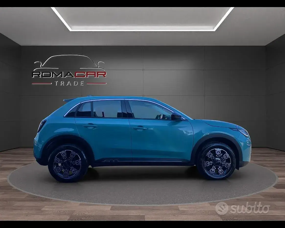 Usata Fiat 600 136 CV (100 kW) 2025 Bluazzurro SUV