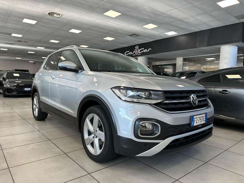 Argento Usata 2019 VW T-Cross Advance SUV | 18.900 € (Buon prezzo) - Immagine 1/4
