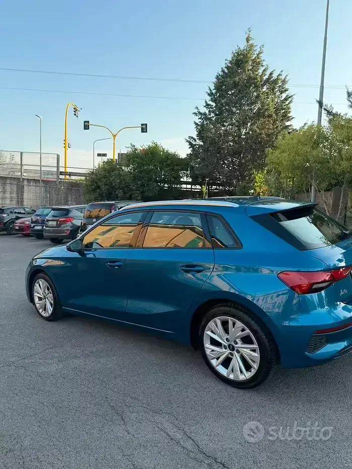 Usata Audi A3 116 CV (85 kW) 2022 Bluazzurro Berlina
