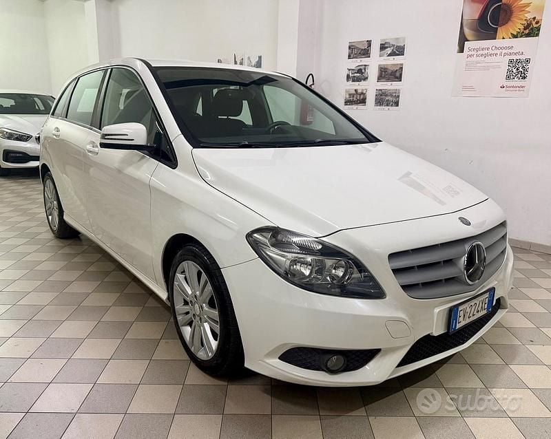 Usata Mercedes A160 Executive 90 CV (66 kW) 2014 Bianco Berlina