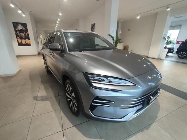 Nuova BYD Seal U Boost 218 CV (160 kW) 2025 Argento SUV