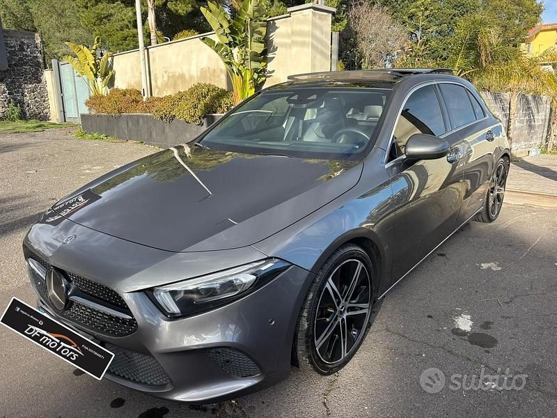 Usata Mercedes A180 115 CV (84 kW) 2019 Grigio Berlina