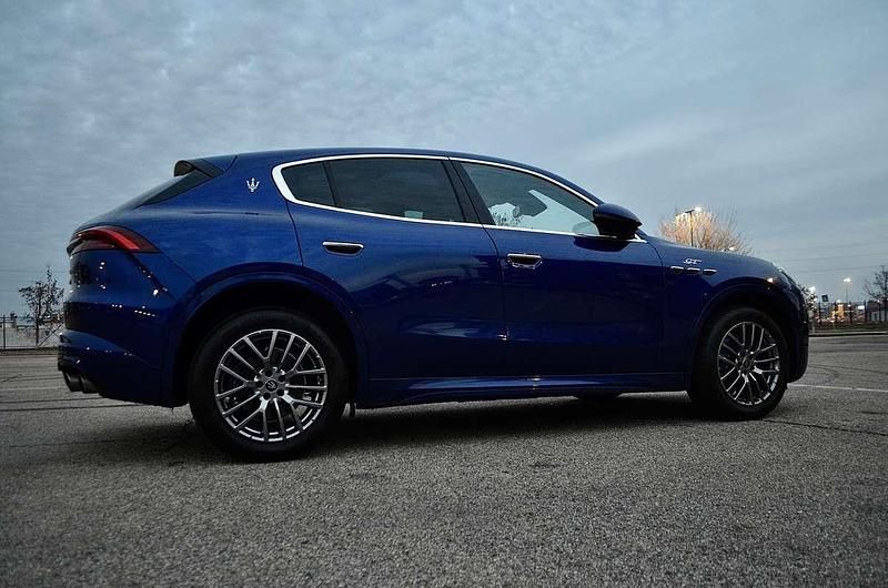 Usata Maserati Grecale GT 300 CV (220 kW) 2022 Blu/azzurro SUV
