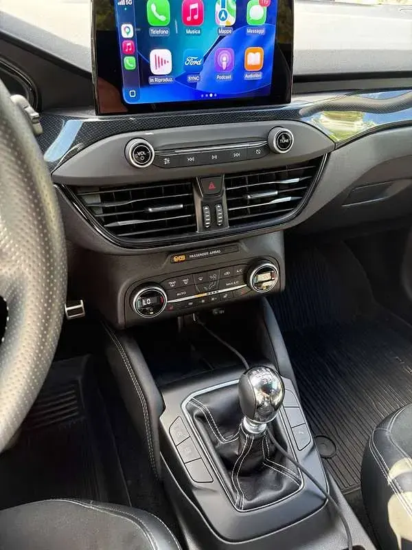 Usata Ford Focus ST 280 CV (205 kW) 2019 Arancione Berlina
