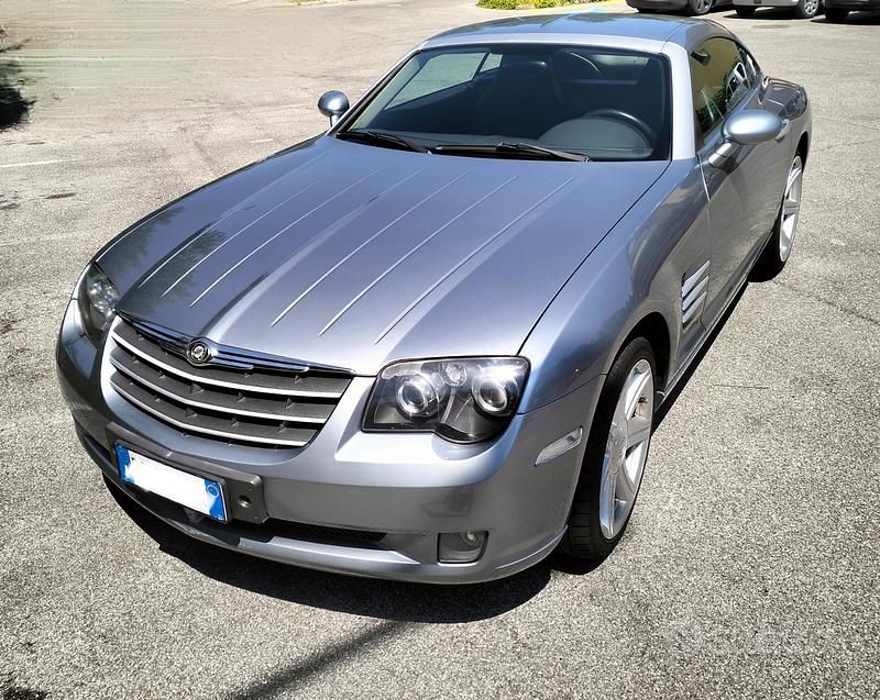 Grigio Usata 2006 Chrysler Crossfire Limited Coupé | 8700 € (Buon prezzo) - Immagine 1/4