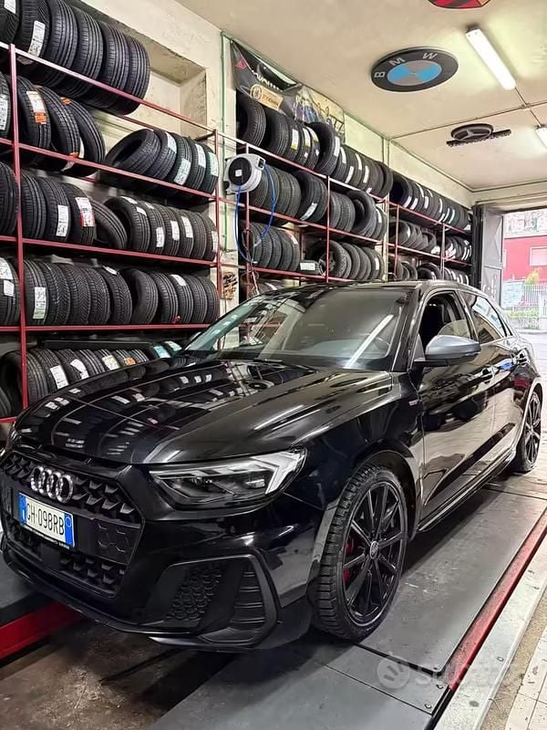 Usata Audi A1 207 CV (152 kW) 2022 Nero SUV