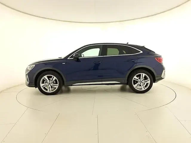 Usata Audi Q3 Sportback S-Line 150 CV (110 kW) 2024 Blu navarra metallizzato SUV