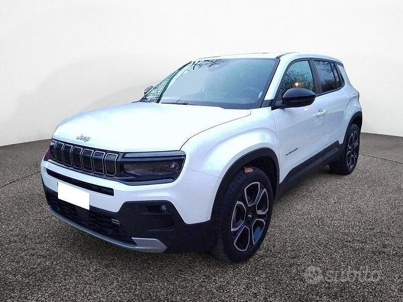 Usata Jeep Avenger Summit 100 CV (73 kW) 2024 Bianco SUV