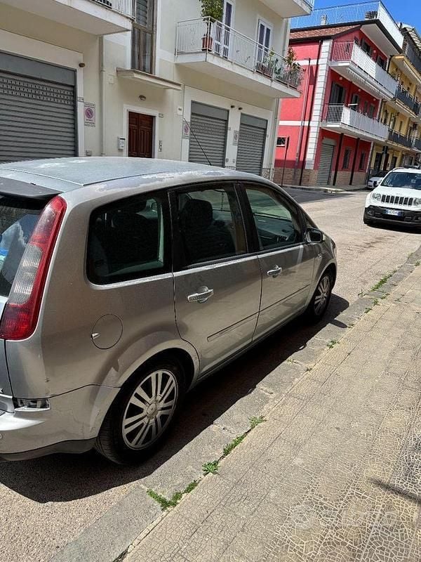Usata Ford C-MAX Ghia 109 CV (80 kW) 2004 Grigio Monovolume
