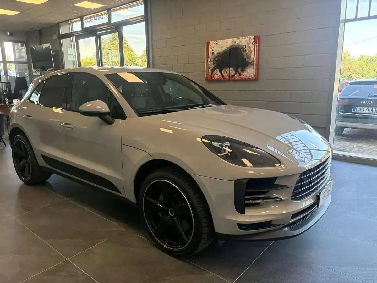 Usata Porsche Macan 354 CV (260 kW) 2020 Grigio SUV