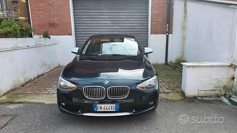 Occasion BMW 118 143 ch (105 kW) 2012 Bleue Citadine