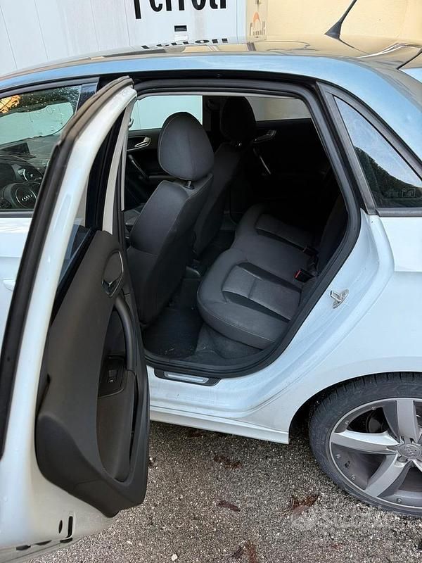 Usata Audi A1 90 CV (66 kW) 2012 Utilitaria