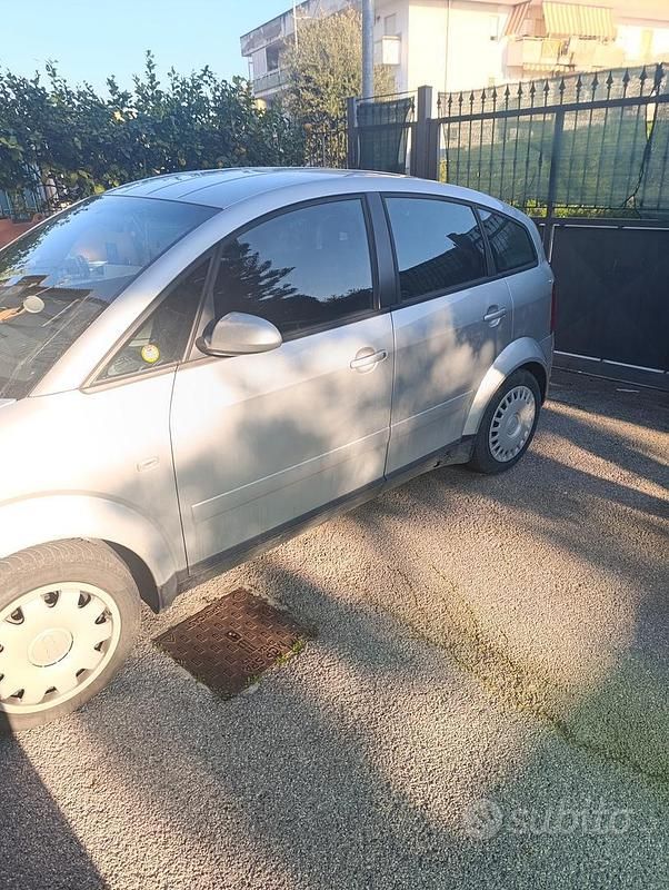 Usata Audi A2 2005 Grigio Utilitaria
