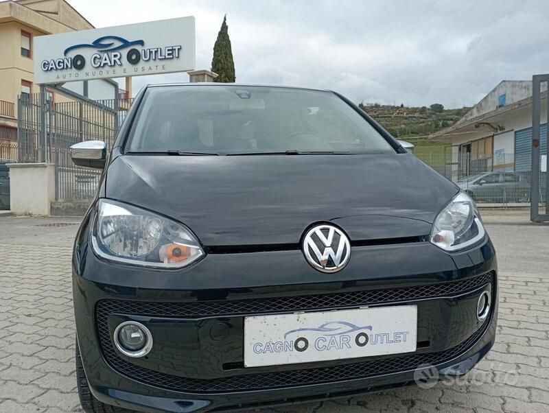 Nero Usata 2012 VW up! high up! Due volumi | 6800 € (Buon prezzo) - Immagine 1/4