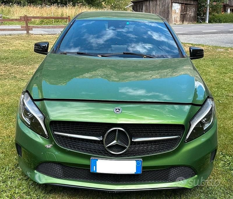 Usata Mercedes A200 136 CV (100 kW) 2017 Verde Berlina