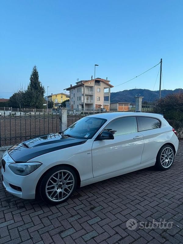 Usata BMW 125 218 CV (160 kW) 2013 Bianco Utilitaria