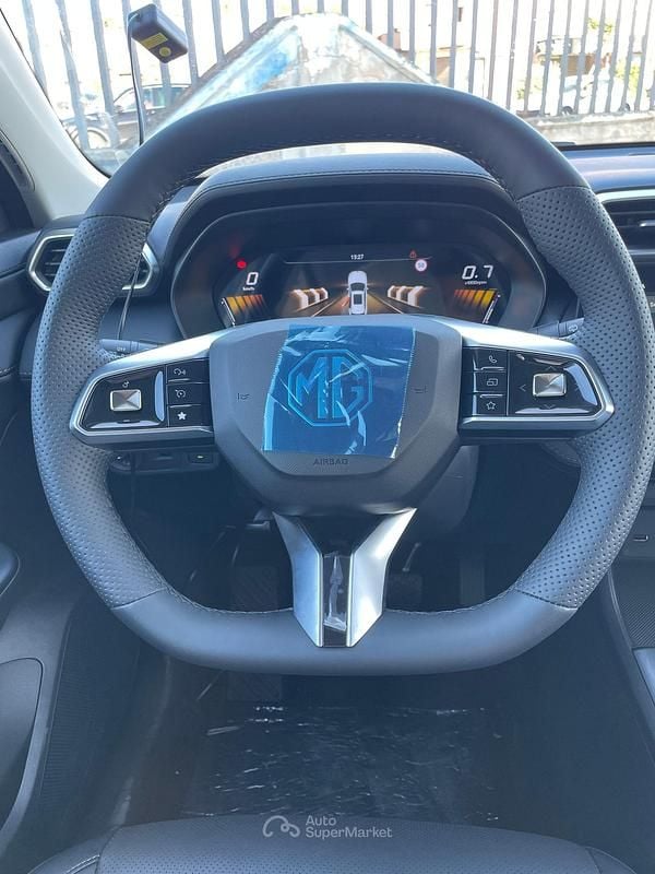 Nuova MG ZS Comfort 116 CV (85 kW) 2025 Cosmic silver Berlina