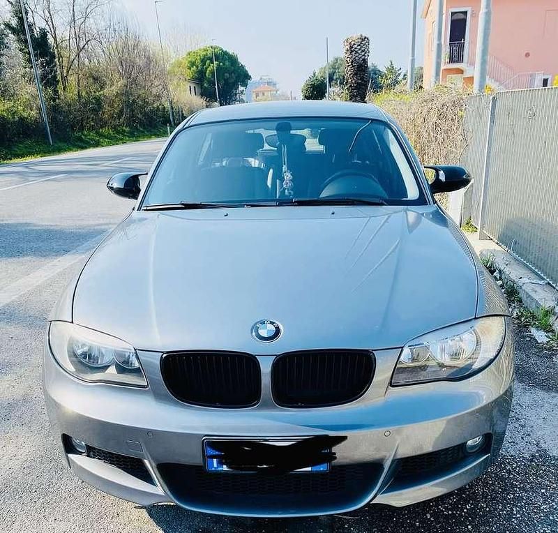 Usata BMW 118 143 CV (105 kW) 2009 Utilitaria