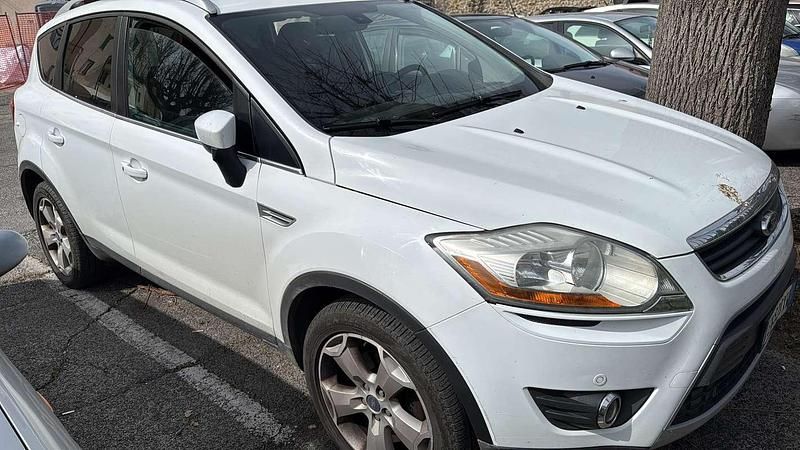 Usata Ford Kuga Titanium 163 CV (119 kW) 2012 Bianco SUV