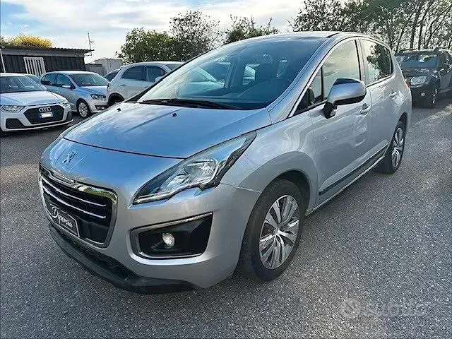 Usata Peugeot 3008 Allure 115 CV (84 kW) 2014 Grigio Station wagon
