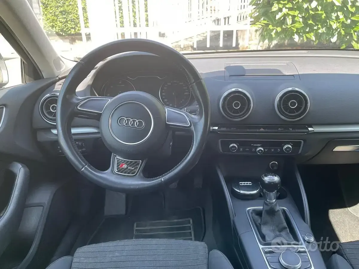 Usata Audi A3 150 CV (110 kW) 2014 Grigio Berlina