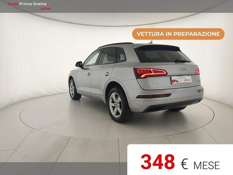Usata Audi Q5 Business 190 CV (139 kW) 2019 Argento fioretto metallizzato SUV