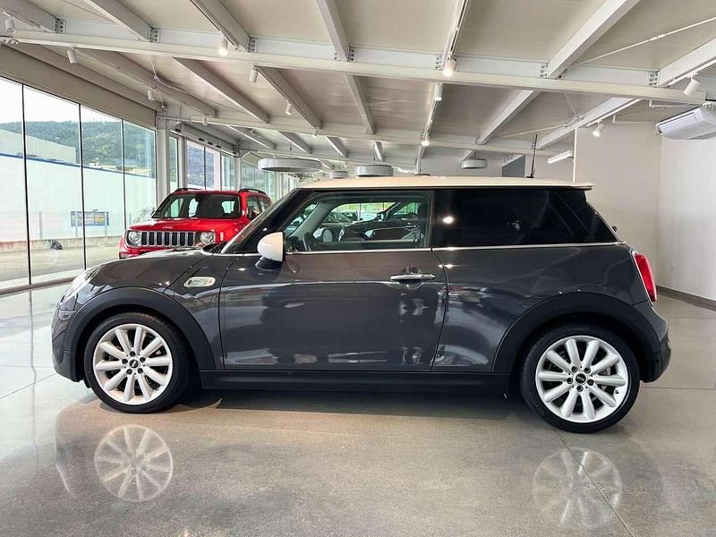 Usata Mini Cooper SD Hype 170 CV (125 kW) 2018 Tetto bianco Utilitaria