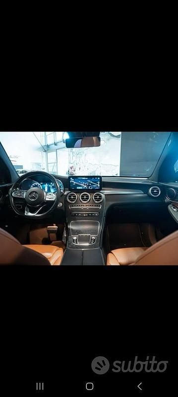 Usata Mercedes GLC220 Premium Plus 194 CV (142 kW) 2021 Blu SUV