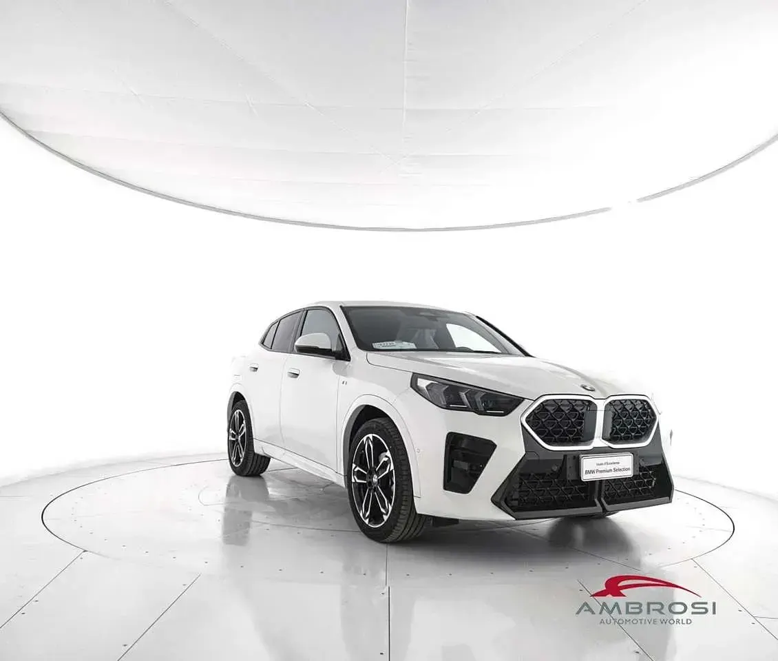 Nuova BMW X2 M Sport 170 CV (125 kW) 2025 Bianco SUV