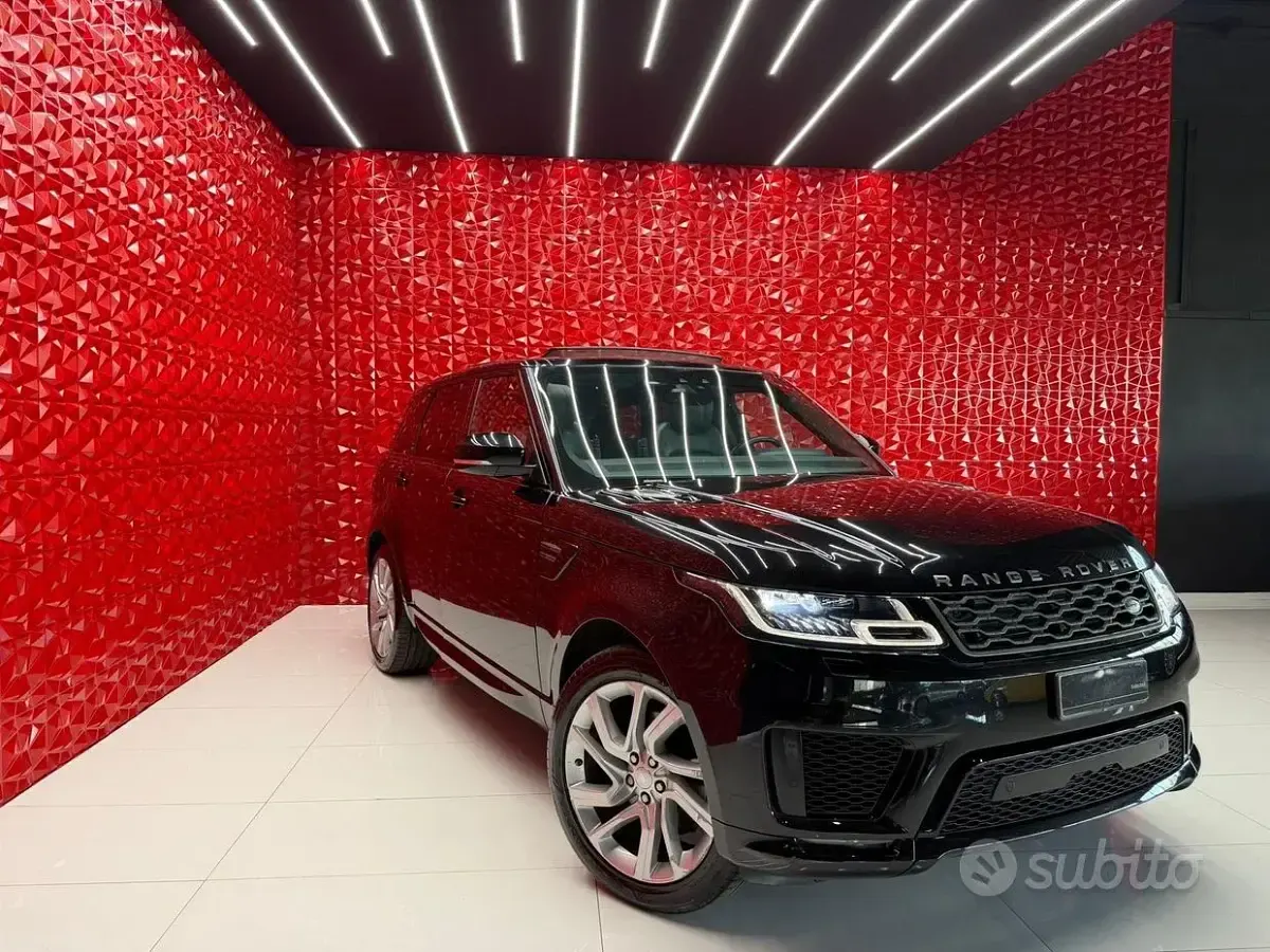 Usata Land Rover Range Rover Sport HSE Dynamic 249 CV (183 kW) 2018 Nero SUV