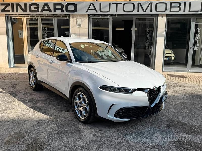Usata Alfa Romeo Tonale Super 130 CV (95 kW) 2023 Bianco SUV