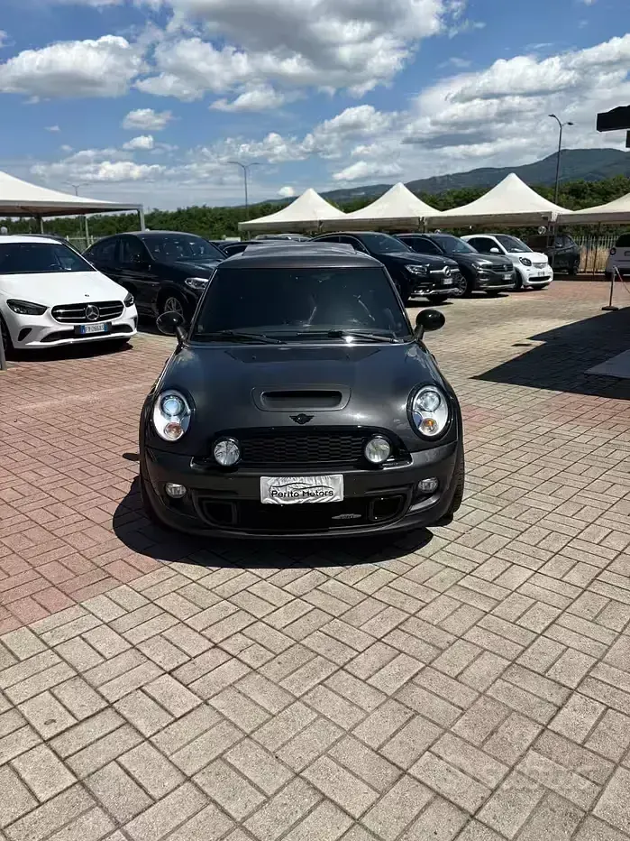 Usata Mini John Cooper Works 211 CV (155 kW) 2011 Grigio Utilitaria