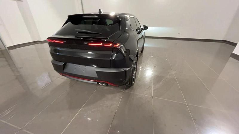 Nuova Alfa Romeo Junior Edizione Speciale 136 CV (100 kW) 2025 Nero metallizzato SUV