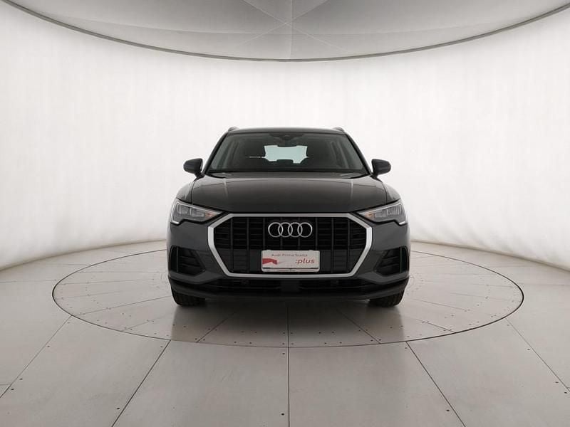 Usata Audi Q3 Comfort 150 CV (110 kW) 2023 Grigio nano metallizzato SUV