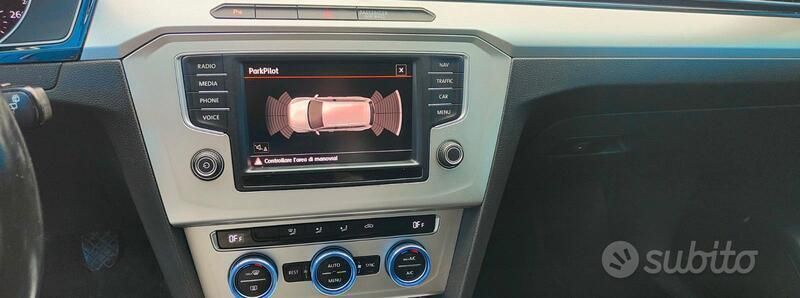 Bianco Usata 2016 VW Passat Station wagon | 7800 € (Super prezzo) - Immagine 1/4