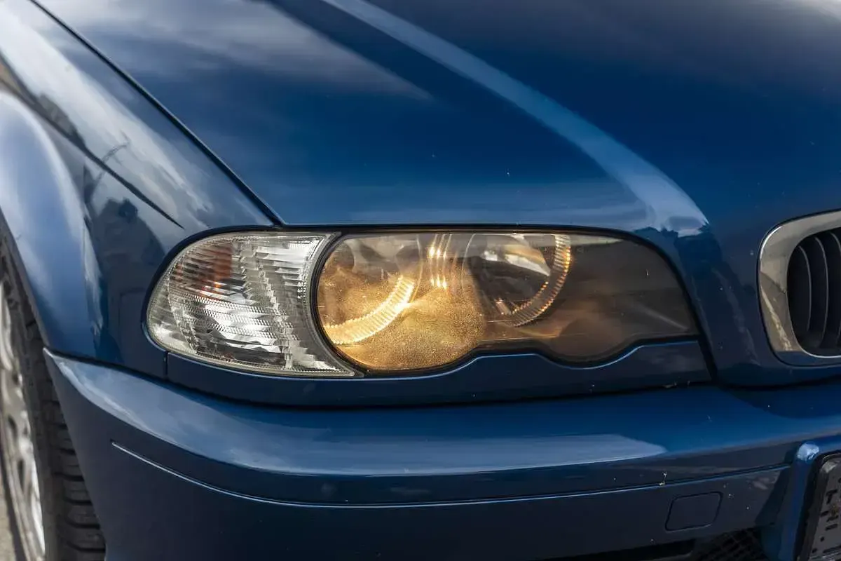 Usata BMW 318 Efficient Dynamics 118 CV (86 kW) 2001 Blu/azzurro Coupé