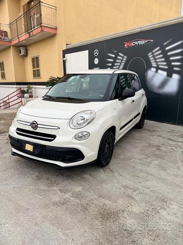 Usata Fiat 500L Business 95 CV (69 kW) 2019 Bianco Monovolume