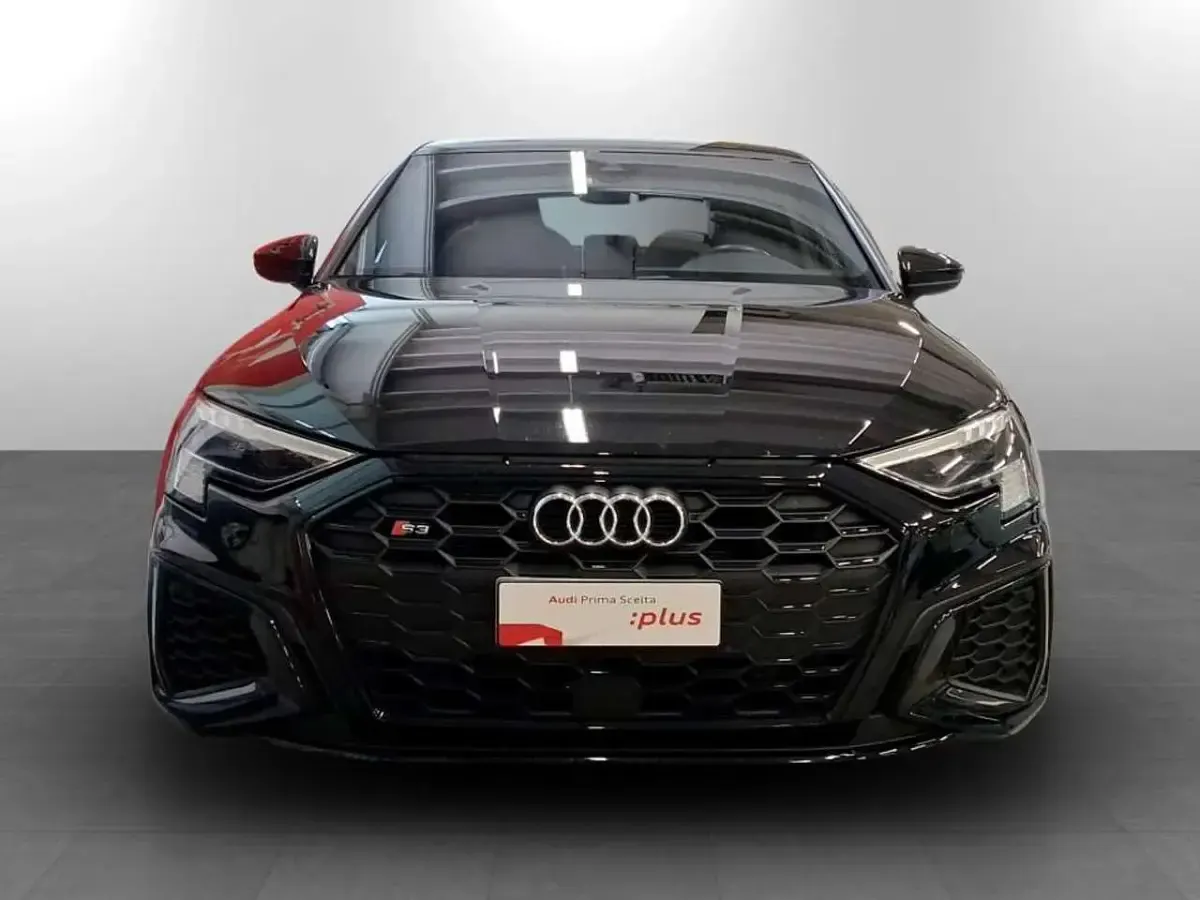 Usata Audi A3 310 CV (228 kW) 2023 Nero mito metallizzato Berlina