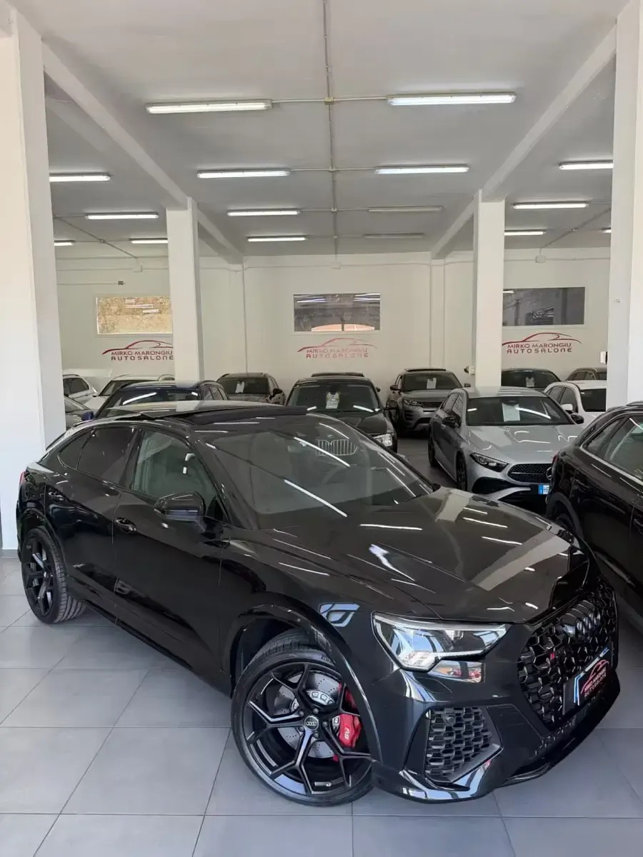 Usata Audi RS Q3 Sportback Ambiente 400 CV (294 kW) 2023 Nero SUV