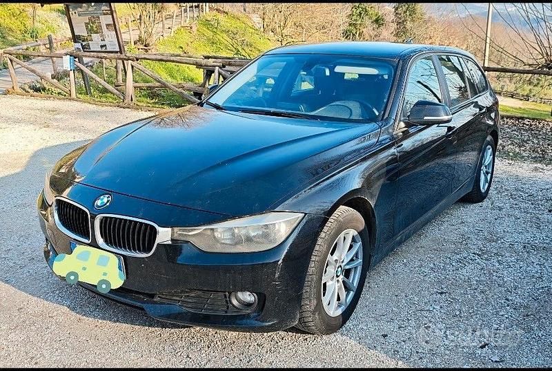 Usata BMW 318 2014 Nero Station wagon