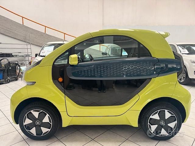 Usata XEV Yoyo 2022 Giallo Utilitaria