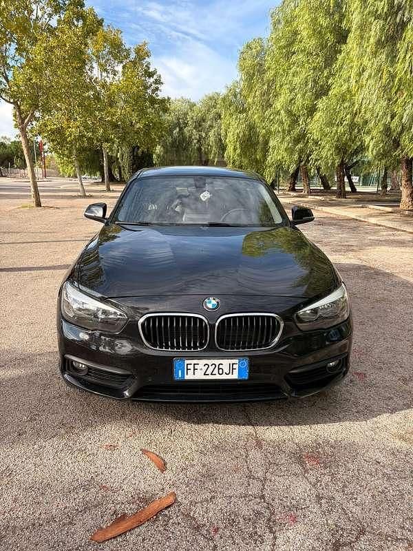 Usata BMW 120 Sport Line 190 CV (139 kW) 2016 Nero Utilitaria
