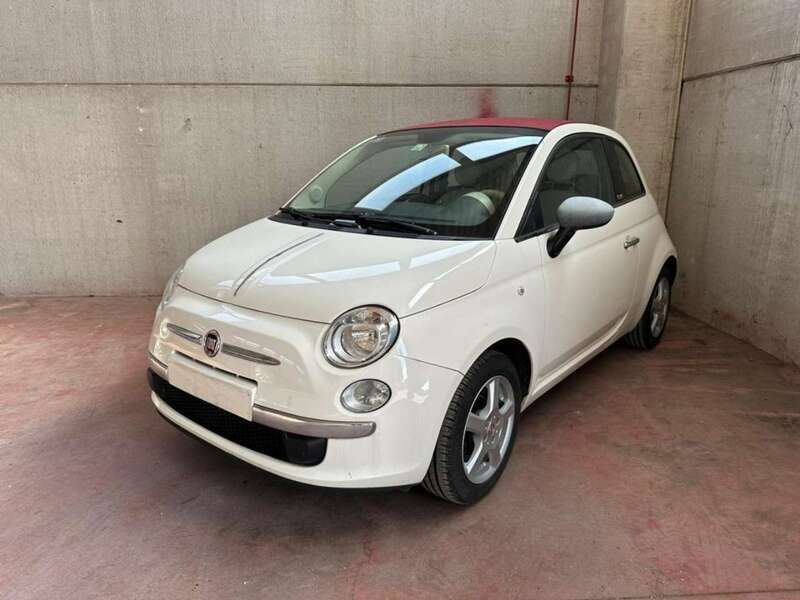 Bianco Usata 2013 Fiat 500 Lounge Cabrio | 6950 € (Ottimo prezzo) - Immagine 1/4