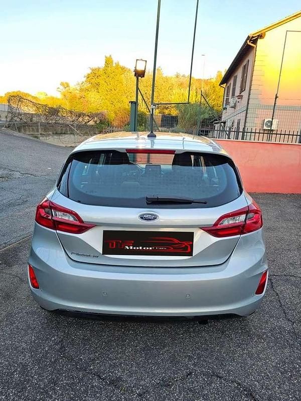 Usata Ford Fiesta Titanium 75 CV (55 kW) 2020 Argento Berlina