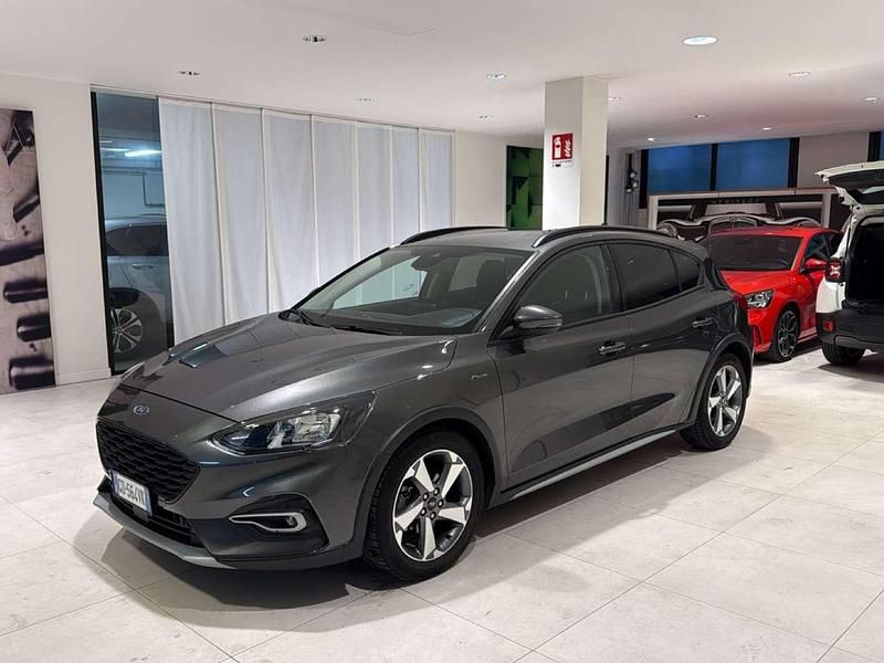 Usata Ford Focus Active 125 CV (91 kW) 2021 Grigio Utilitaria