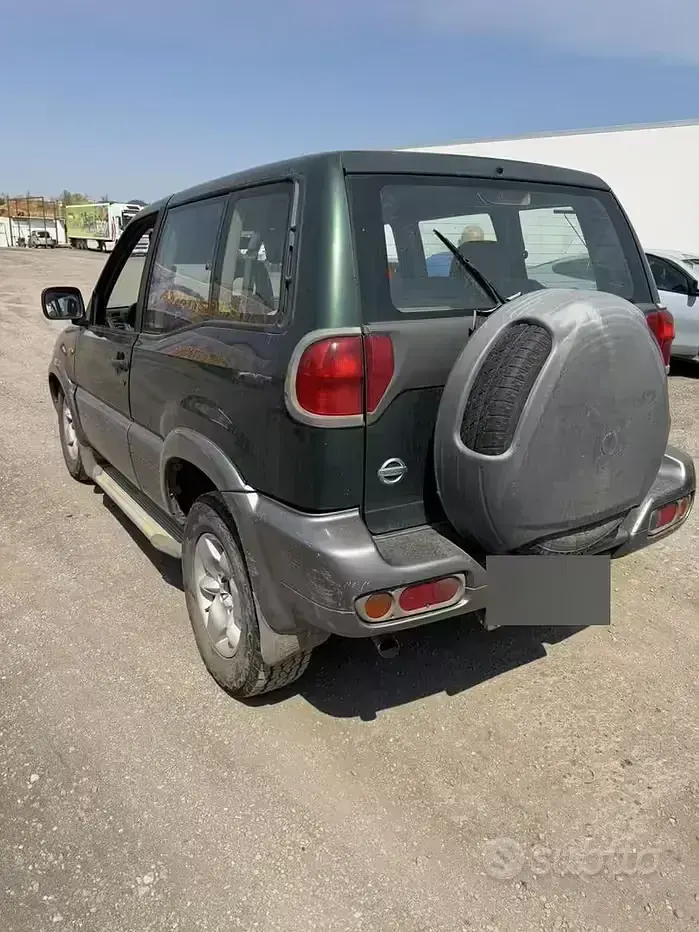 Usata Nissan Terrano 154 CV (113 kW) 2003 Verde SUV