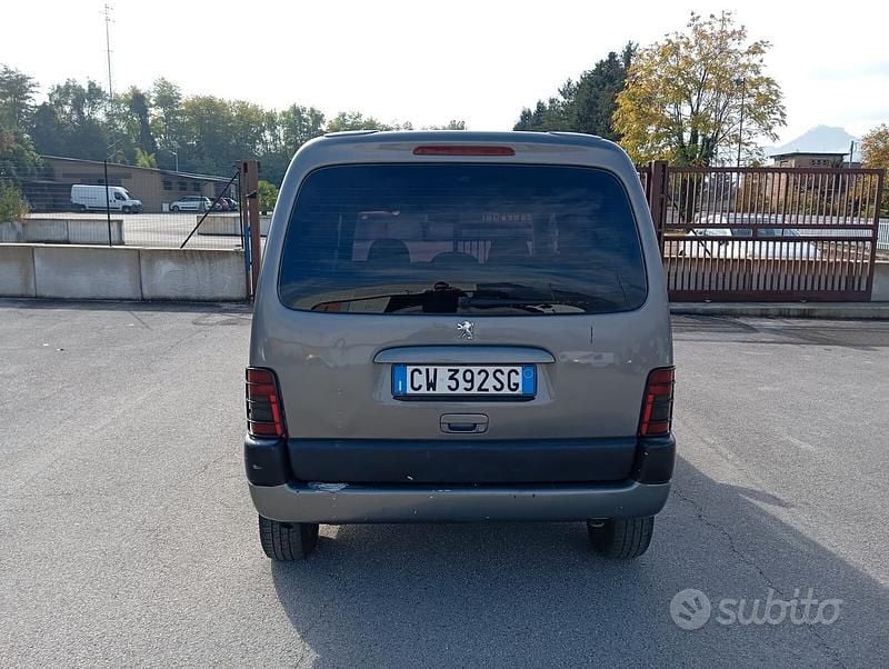 Occasion Peugeot Partner 90 PK (66 kW) 2005 Grijs MPV
